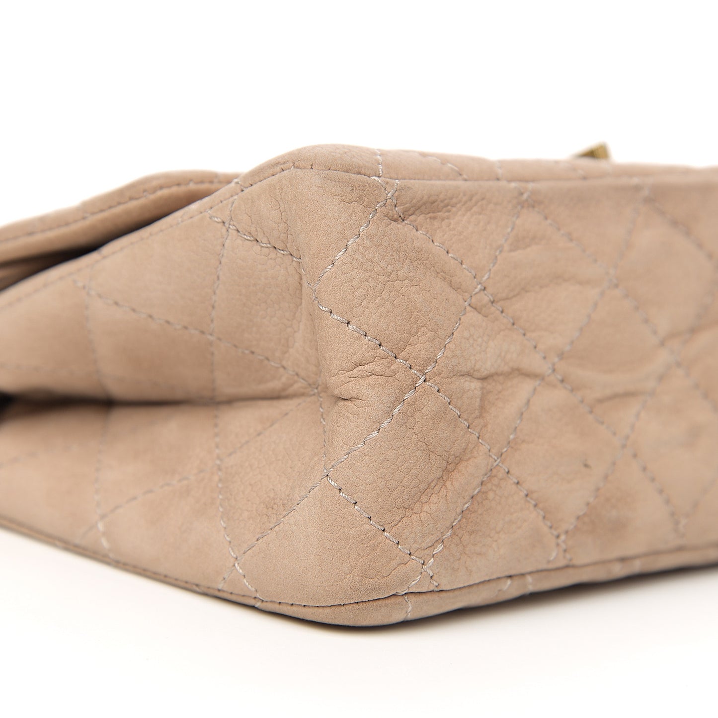 Iridescent Caviar Quilted 2.55 Reissue 226 Flap Beige