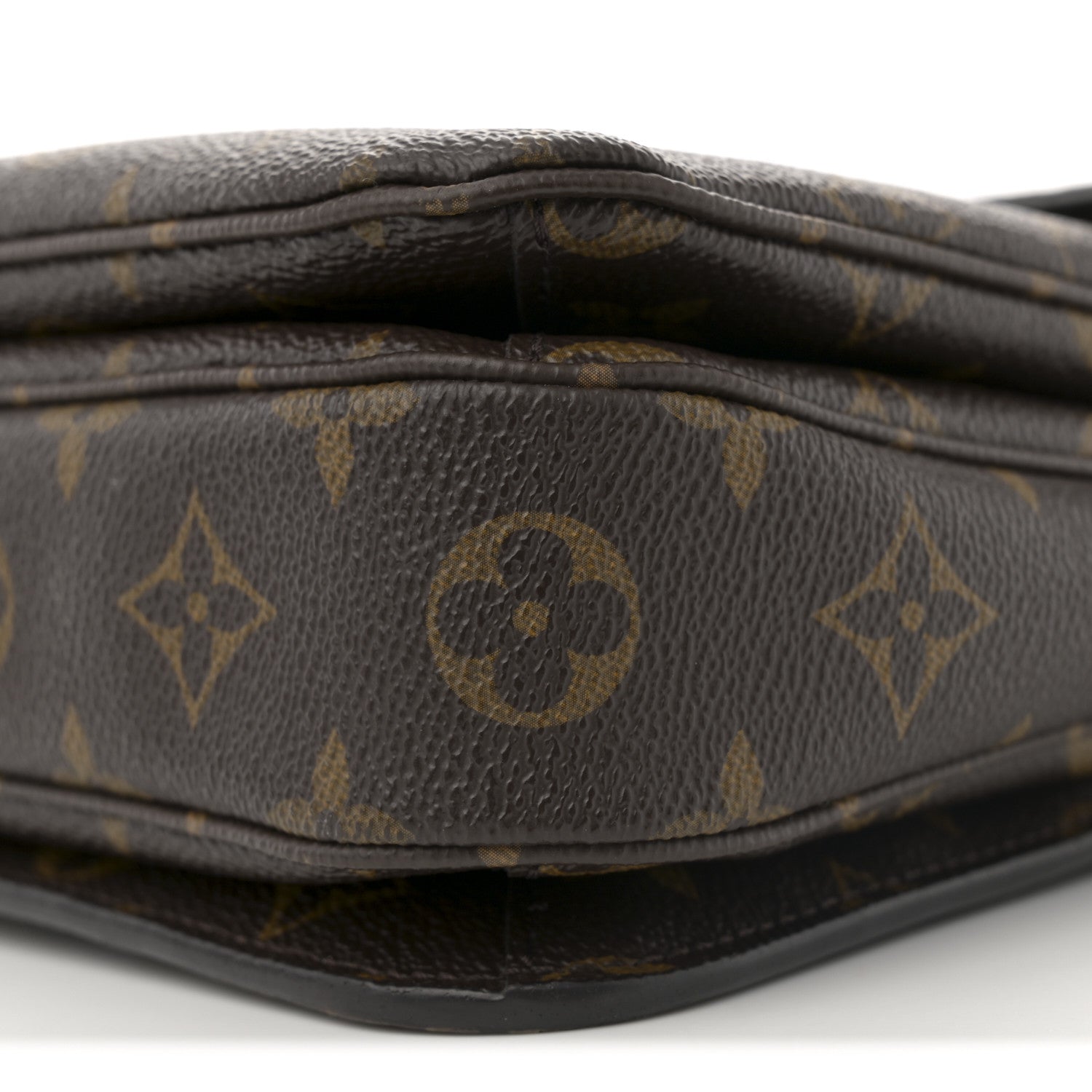 Louis Vuitton Monogram Pochette Metis 9 of 12