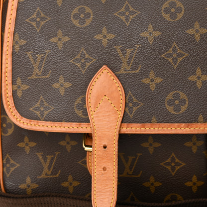 Louis Vuitton Monogram Sac Gibeciere GM 9 of 18