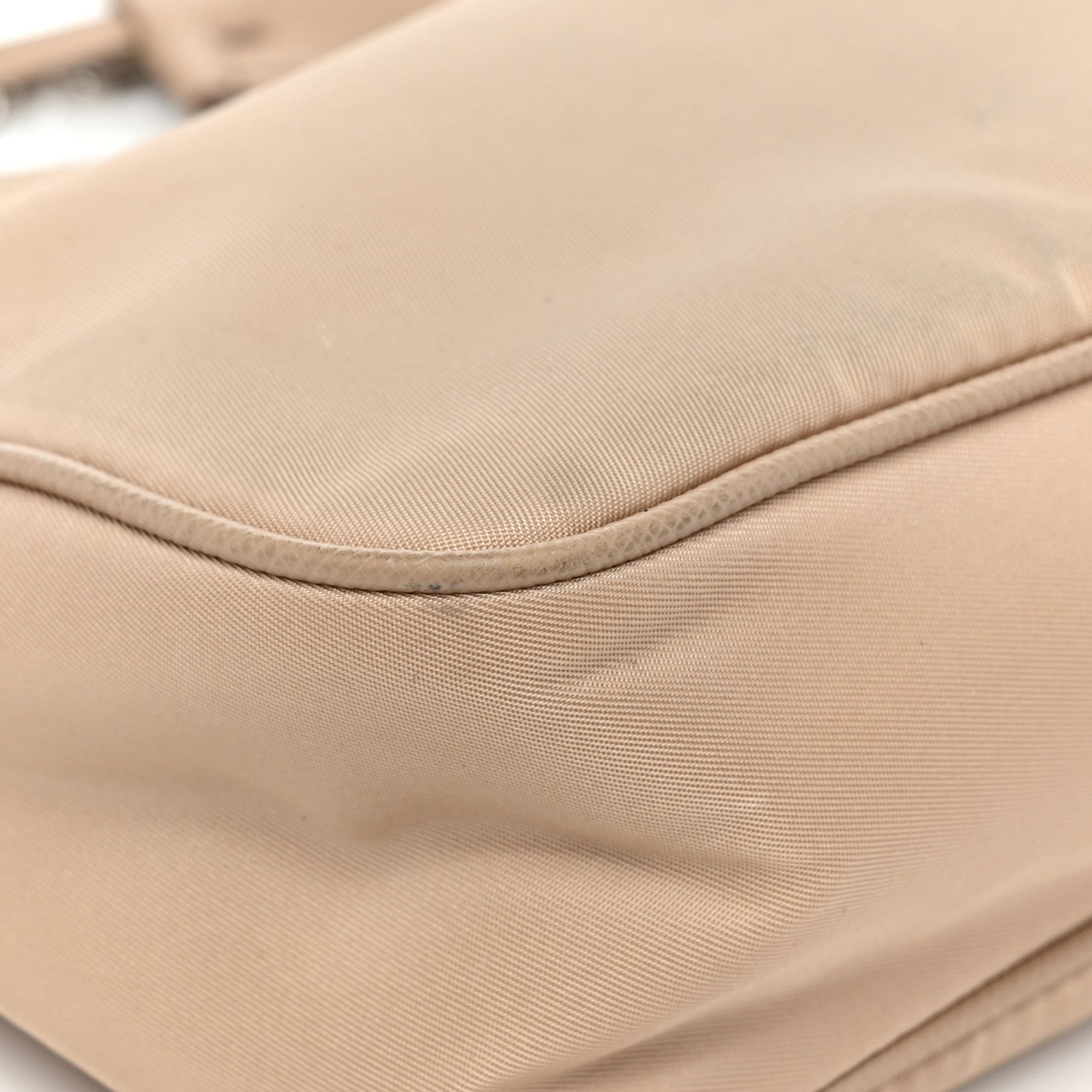 Prada Nylon Re-Edition 2005 Shoulder Bag Deserto 11 of 18