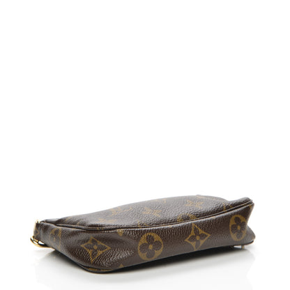 Louis Vuitton Monogram Mini Pochette Accessories 4 of 7