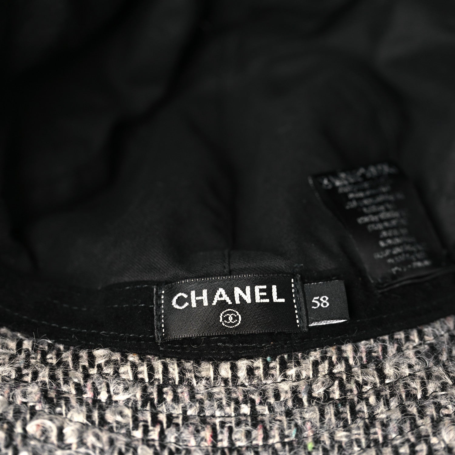 Chanel Vinyl Tweed Bucket Hat 58 Black 7 of 7