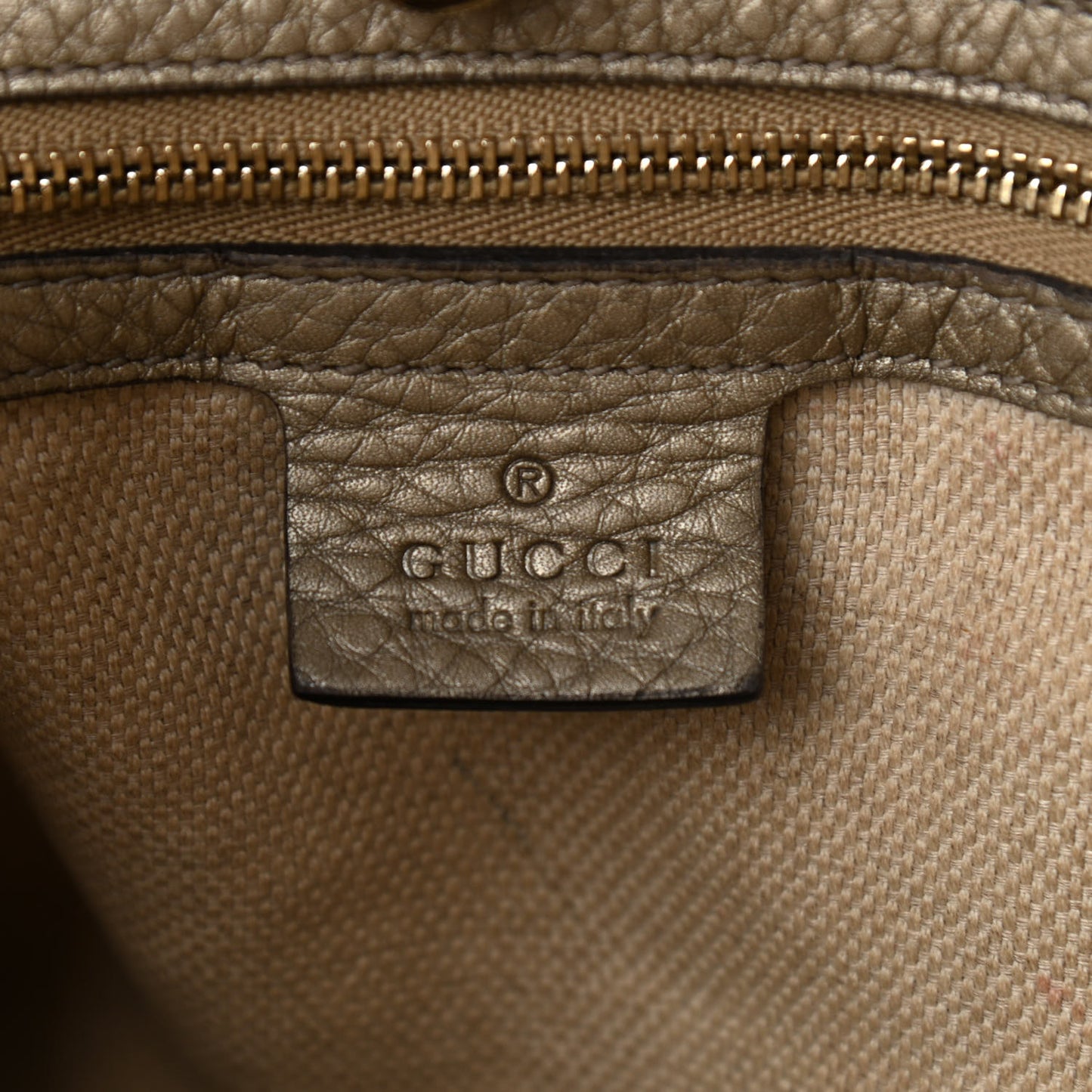 Metallic Pebbled Calfskin Medium Soho Chain Shoulder Bag Golden Beige