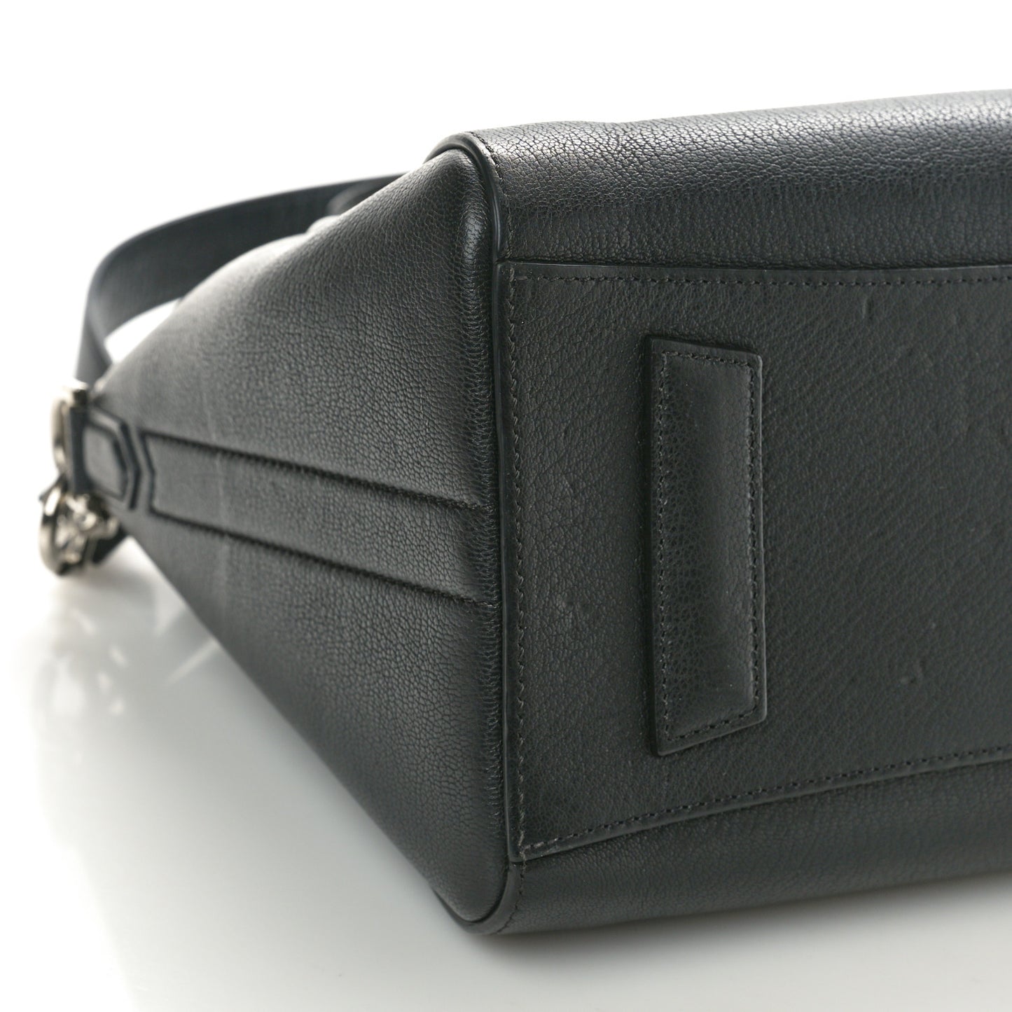 Sugar Goatskin Small Antigona Black