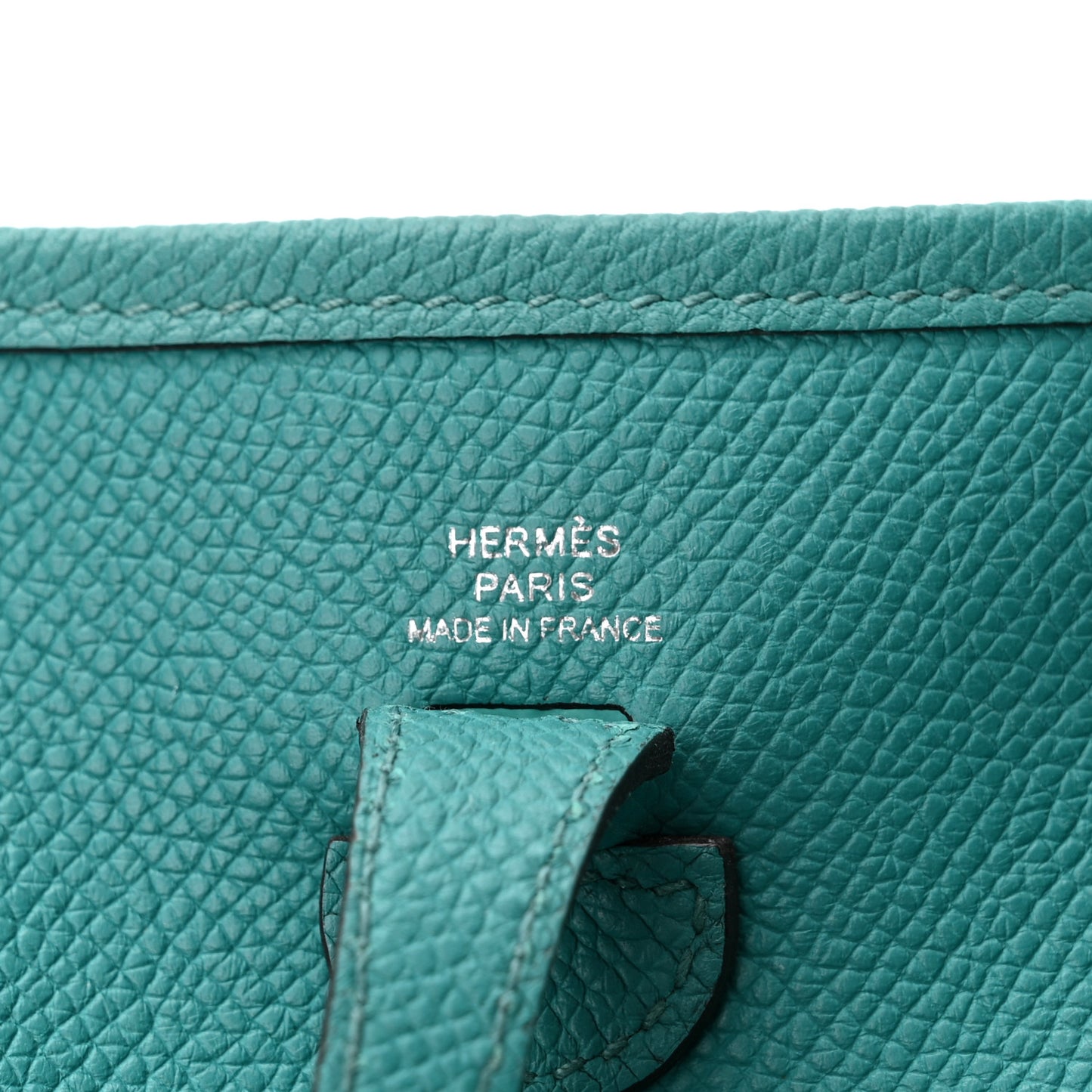 Epsom Evelyne TPM Bleu Paon