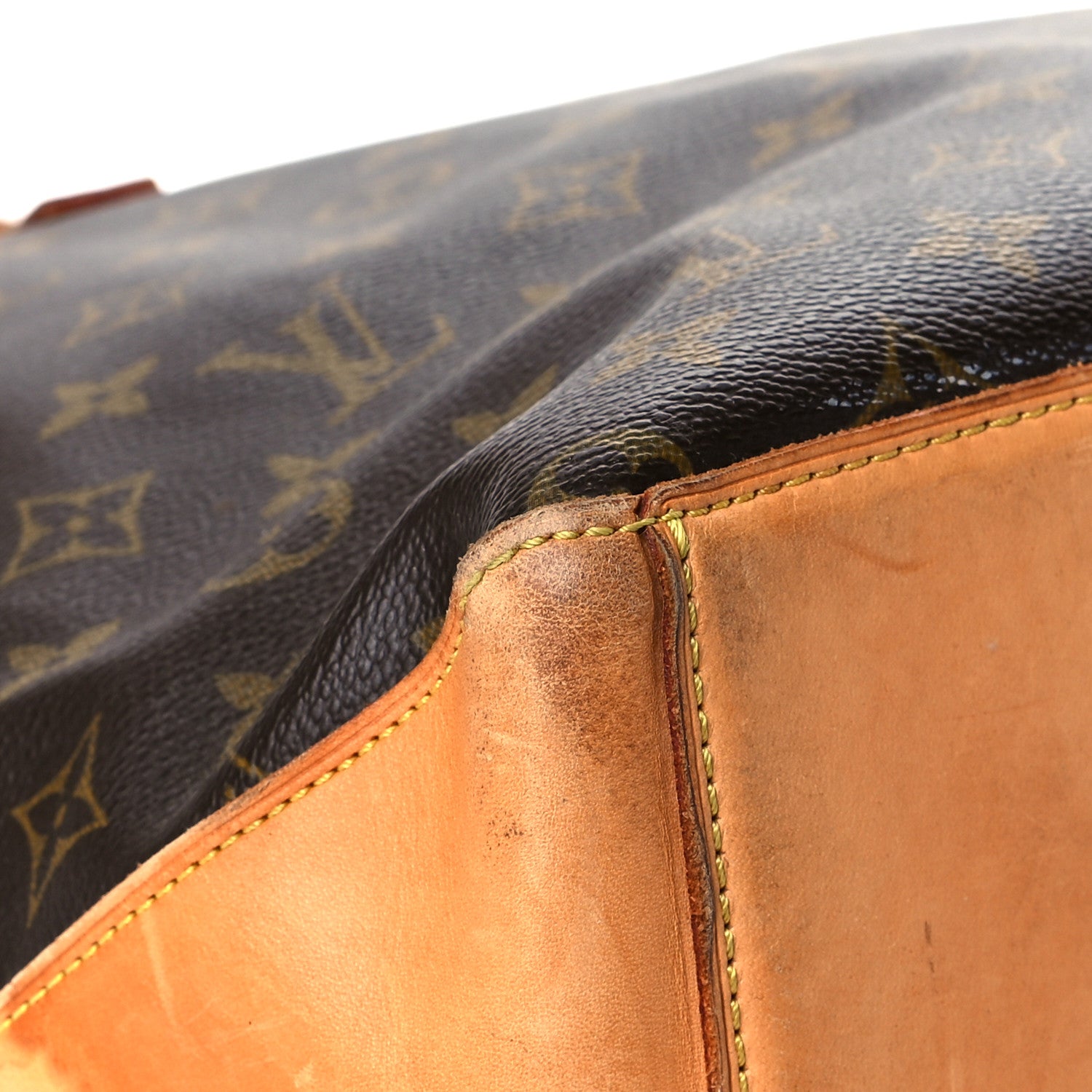 Louis Vuitton Monogram Cabas Mezzo 8 of 16