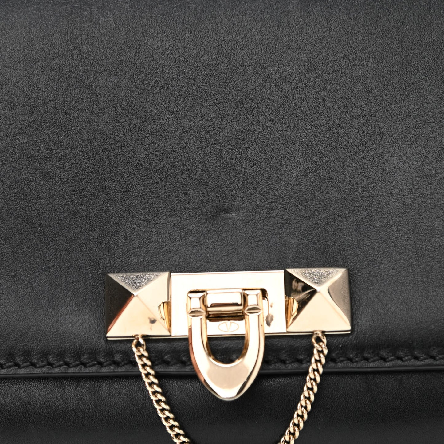 Vitello Demilune Chain Clutch Black