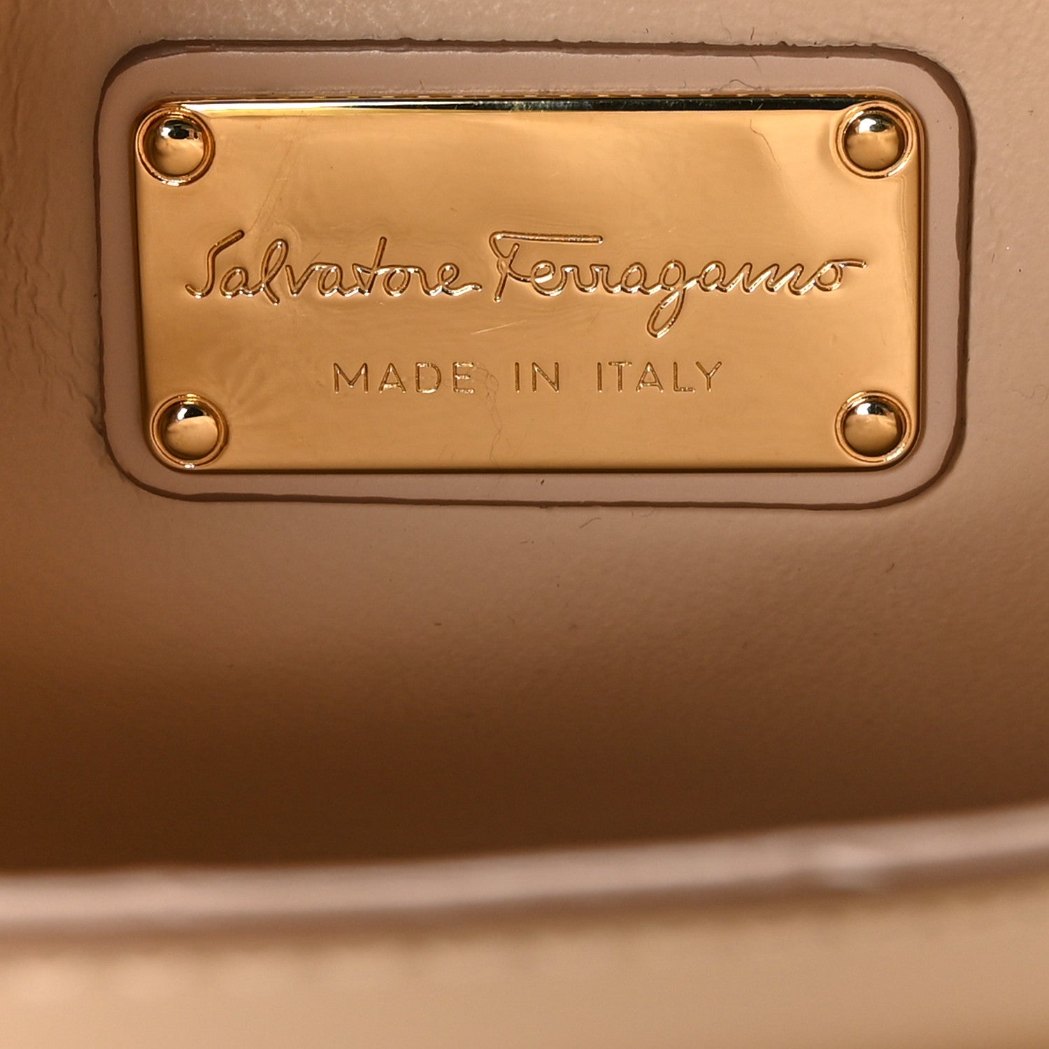 Salvatore Ferragamo Smooth Calfskin Small Anna Shoulder Bag New Bisque 6 of 9
