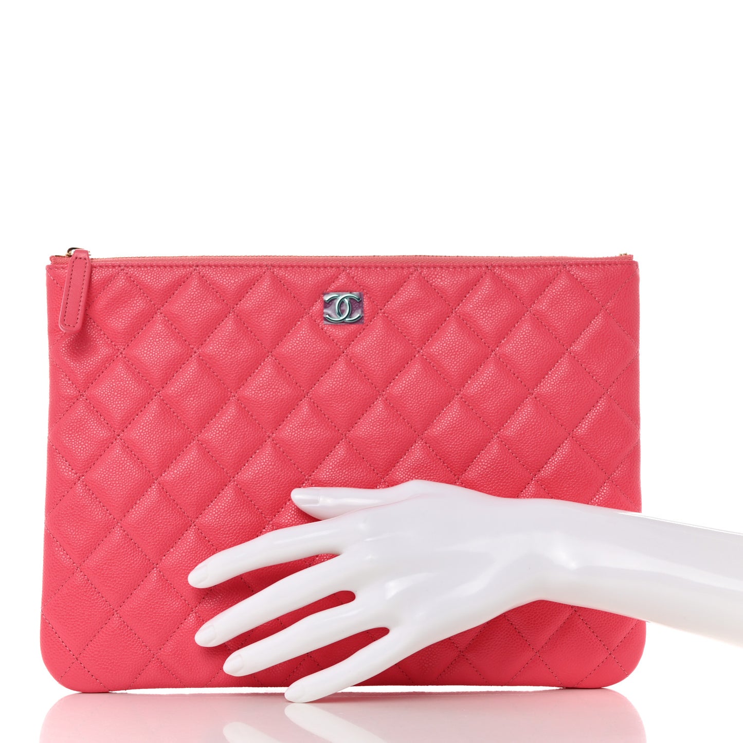 Caviar Quilted Medium Cosmetic Case Pink