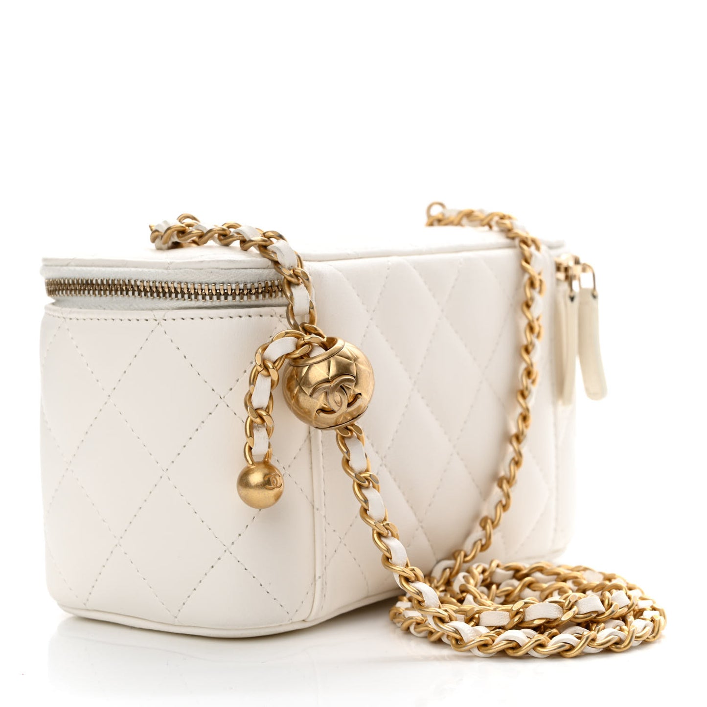 Lambskin Quilted Pearl Crush Small Vanity Case With Chain White