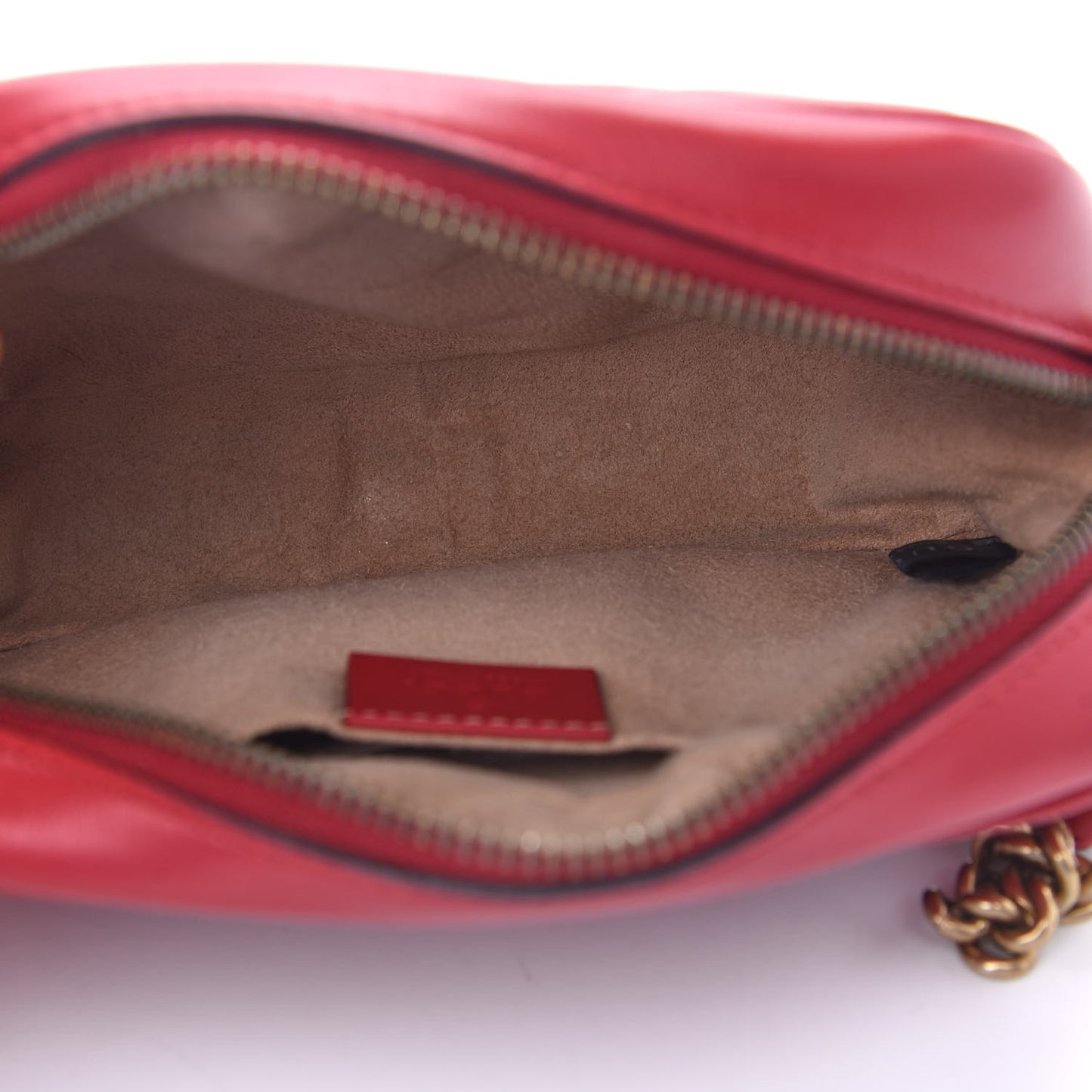 Calfskin Matelasse Mini GG Marmont Chain Shoulder Bag Hibiscus Red