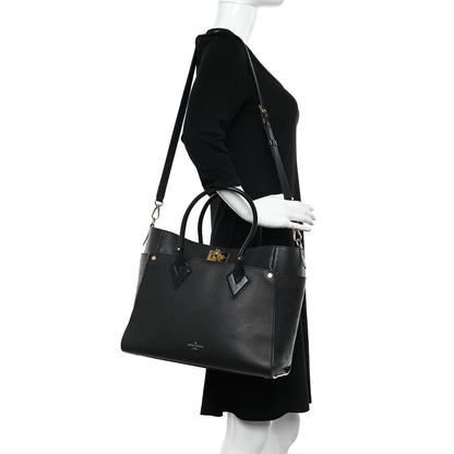 Louis Vuitton Mahina On My Side GM Black 2 of 14