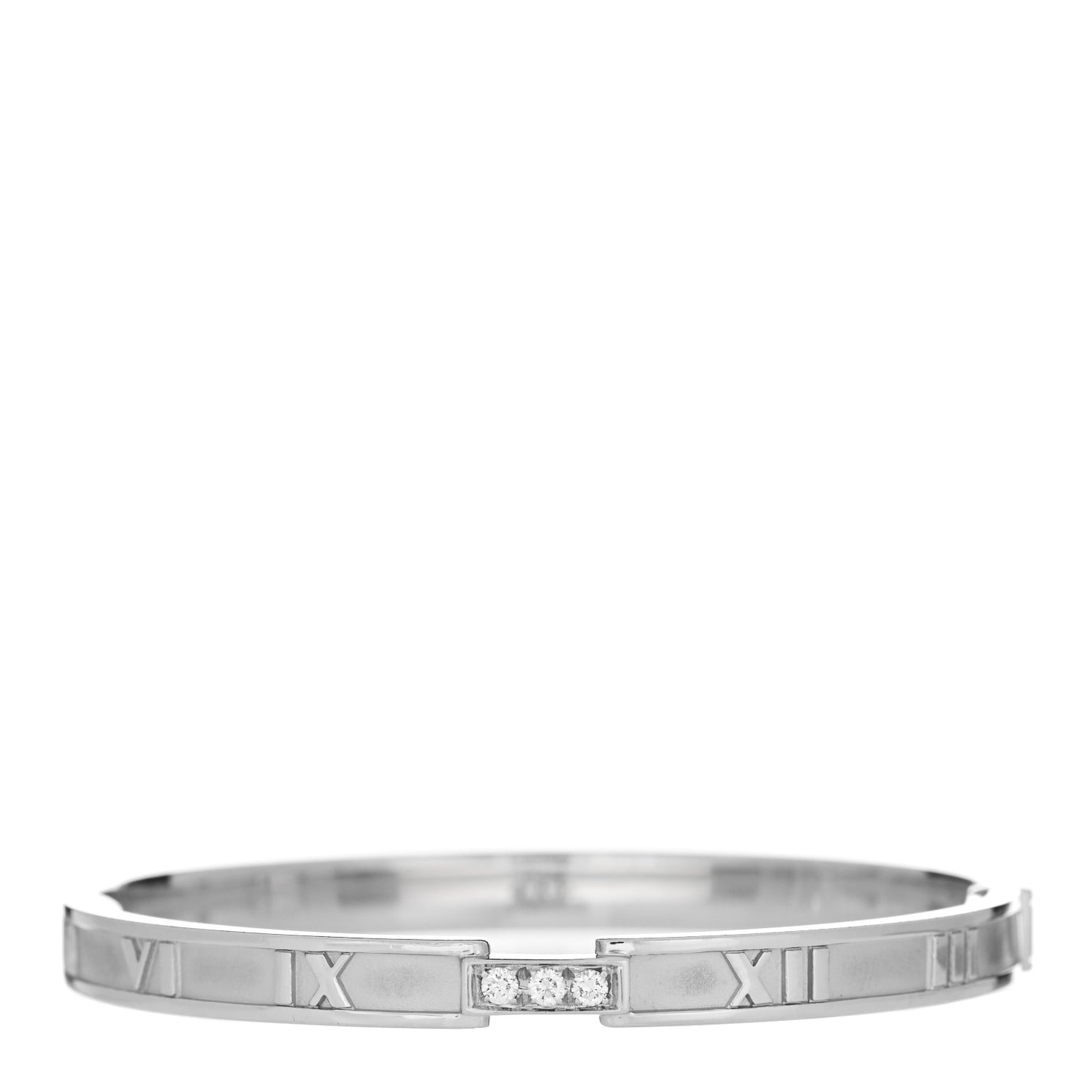18K White Gold Diamond Atlas Closed Hinged Bangle Bracelet