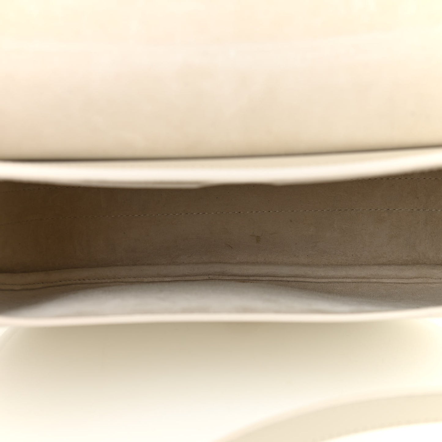 Box Calfskin Bobby Flap Latte