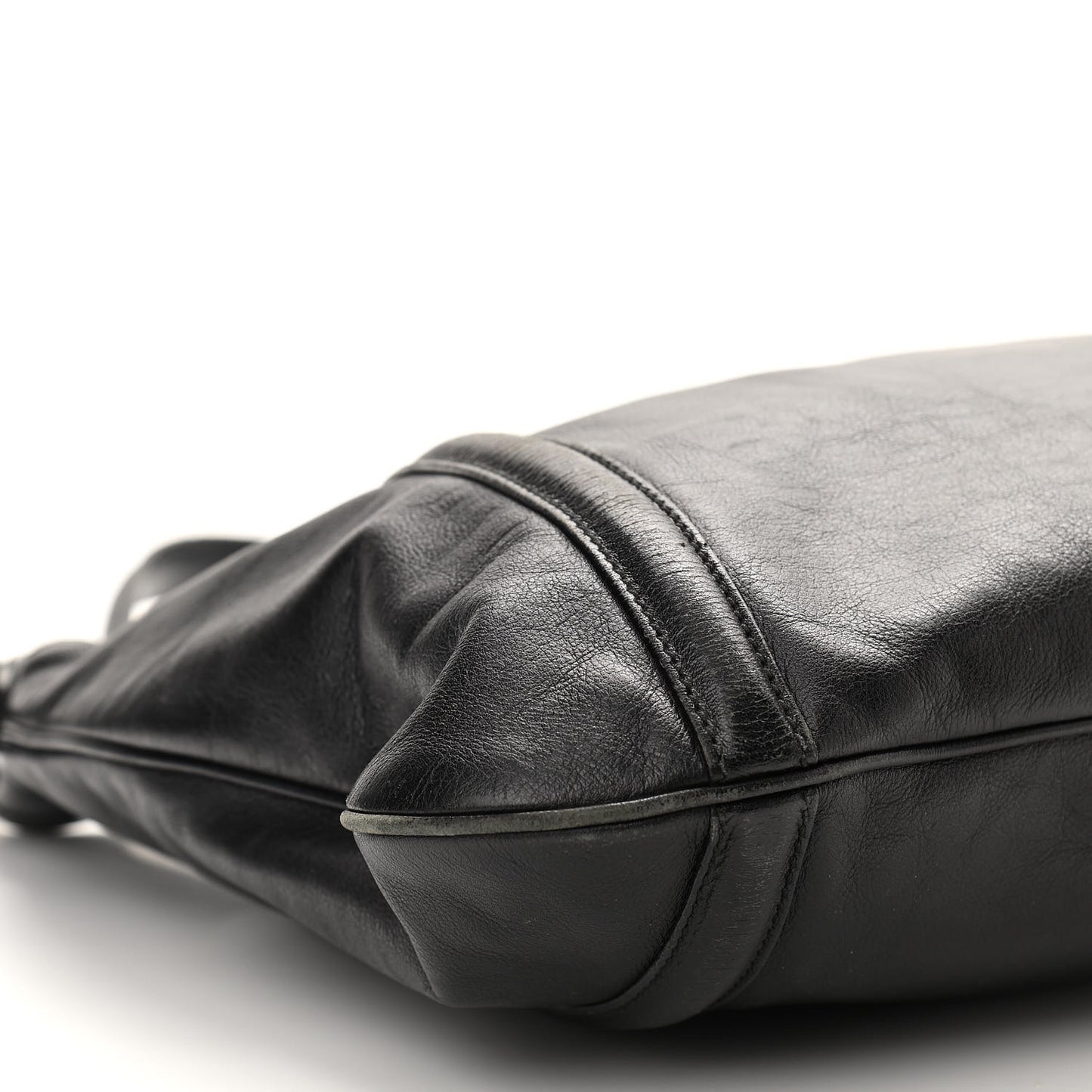 Calfskin Medium Britt Hobo Black