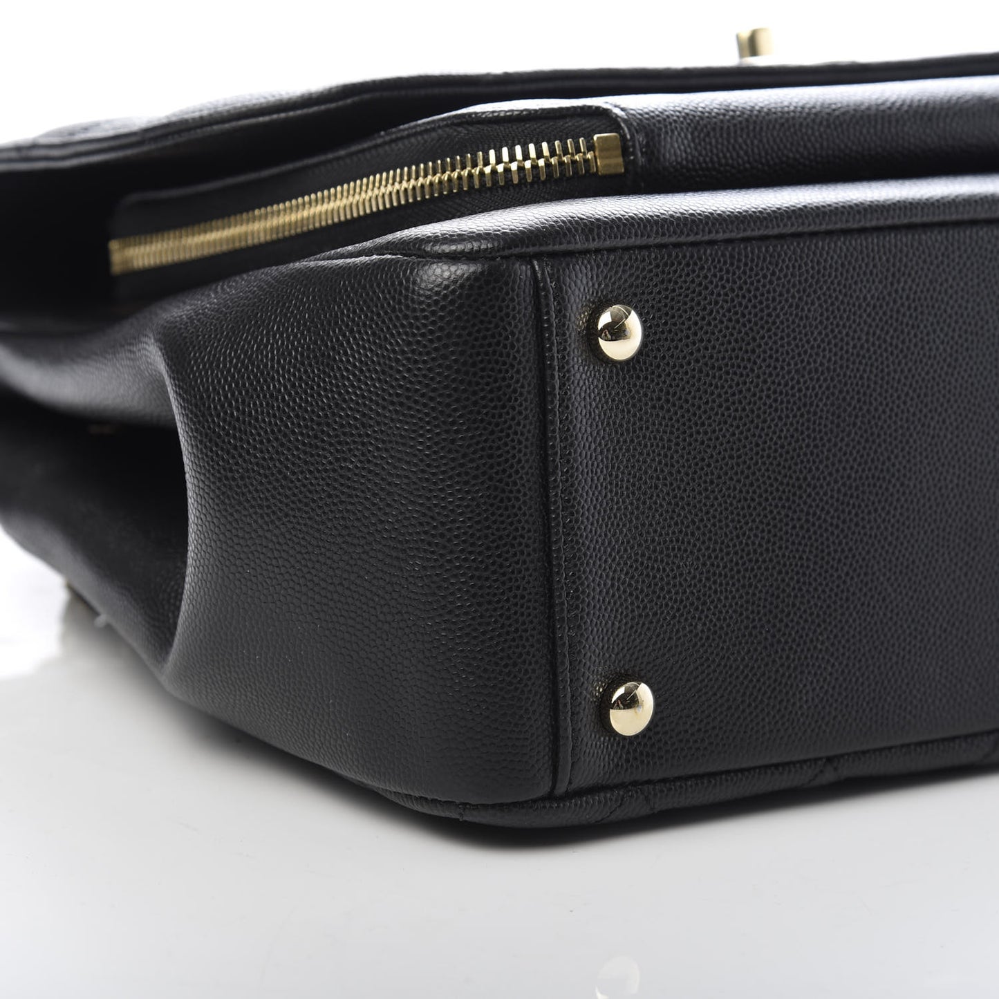 Caviar Quilted Large Business Affinity Flap Black