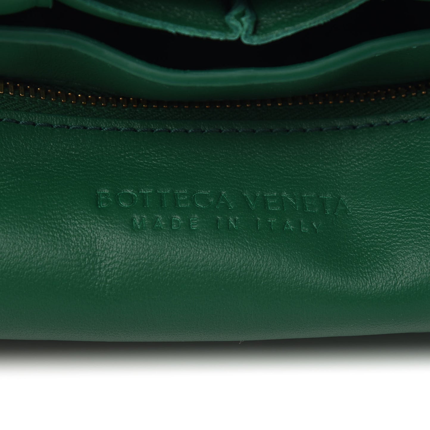 Lambskin Maxi Intreccio Padded Chain Cassette Crossbody Bag Racing Green