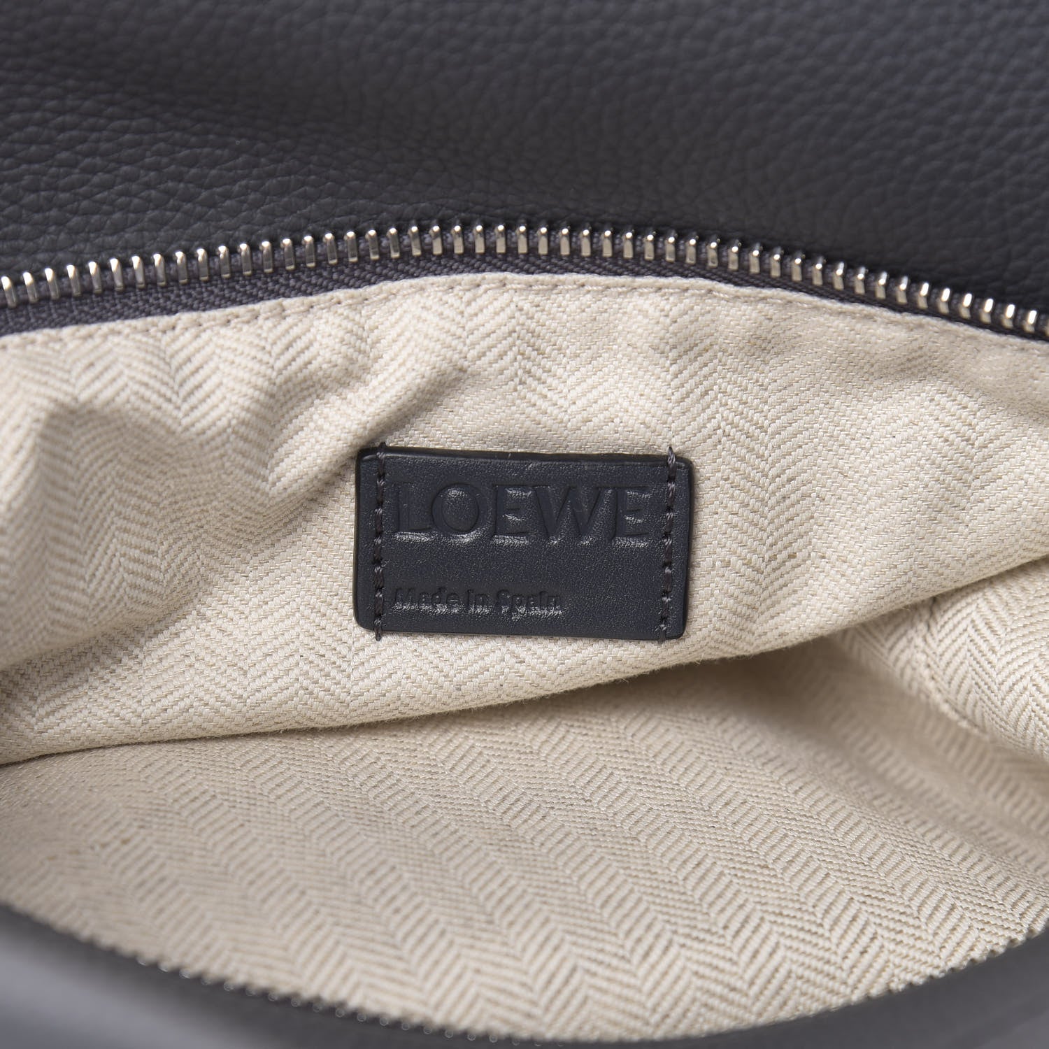 Loewe Calfskin Medium Puzzle Bag Grey 6 of 10
