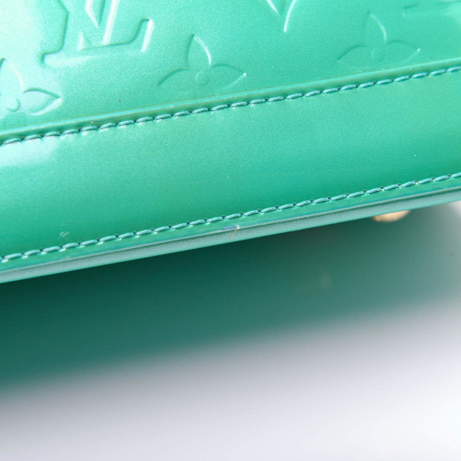 Louis Vuitton Vernis Alma BB Blue Lagon 14 of 26