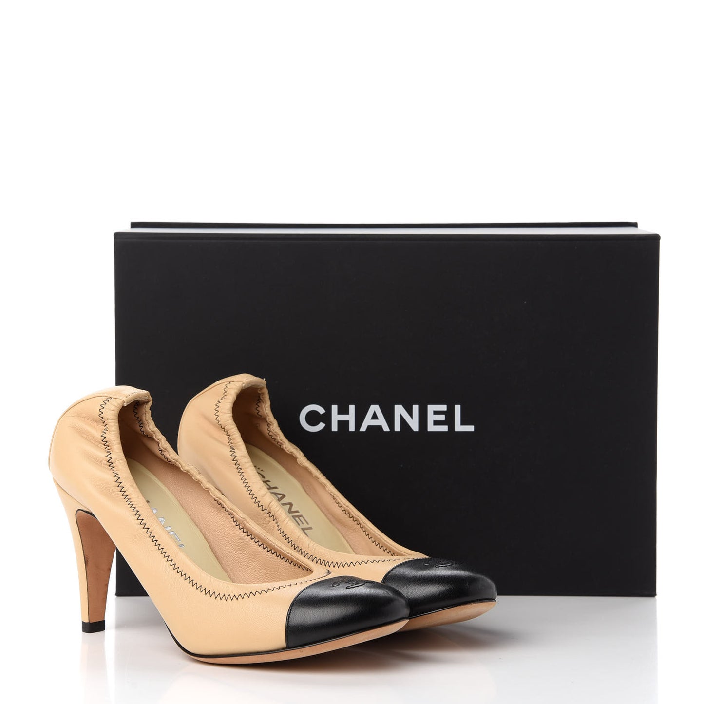 Lambskin Elastic Cap Toe Pumps 38 Beige Black