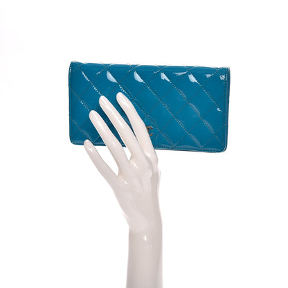 Chanel Patent Quilted Yen Wallet Blue 2 of 14
