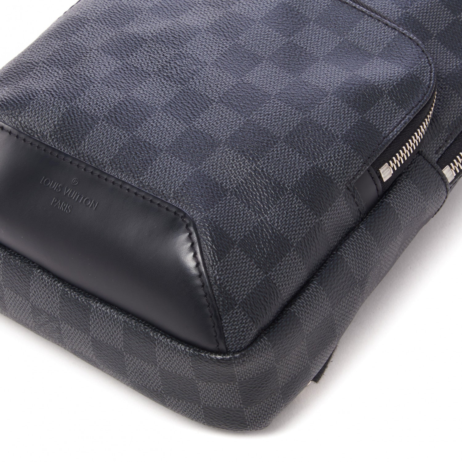 Louis Vuitton Damier Graphite Avenue Sling Backpack 4 of 8