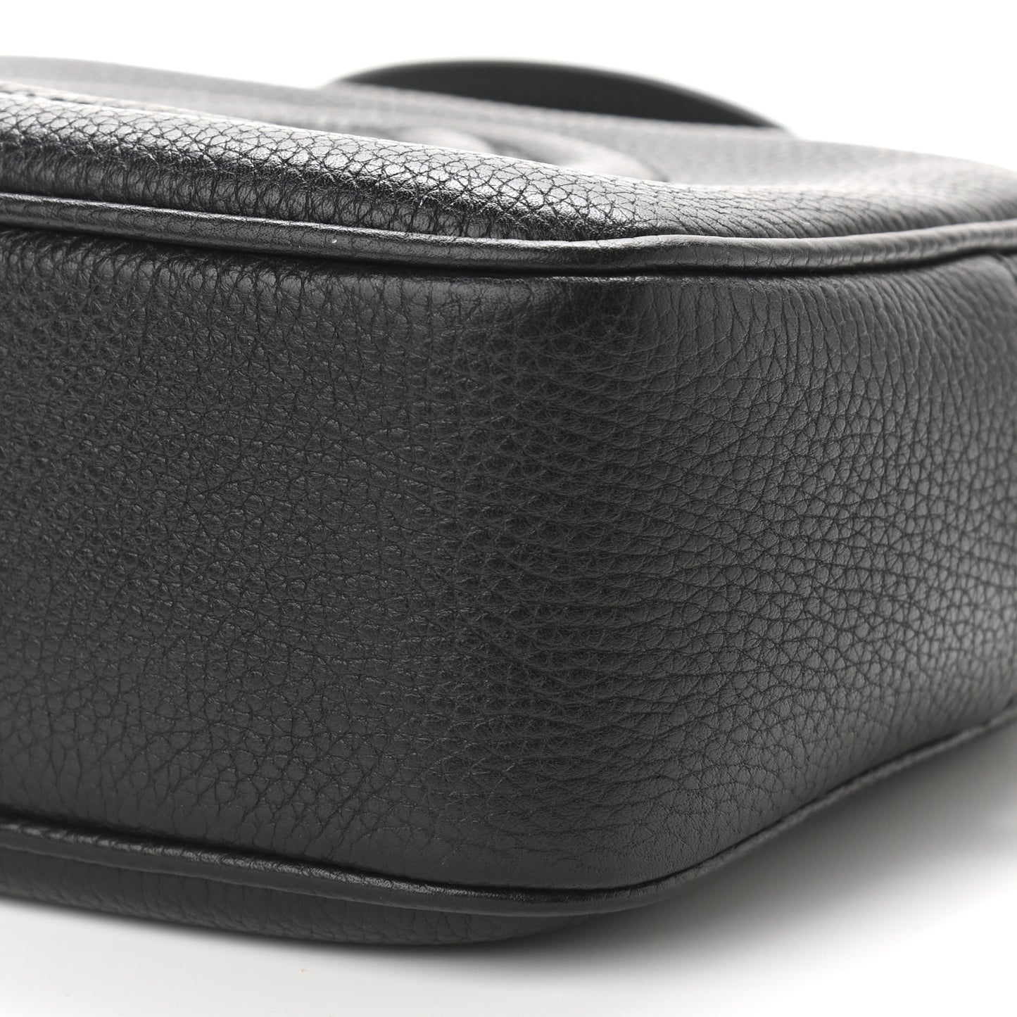 Pebbled Calfskin Small Soho Disco Bag Black