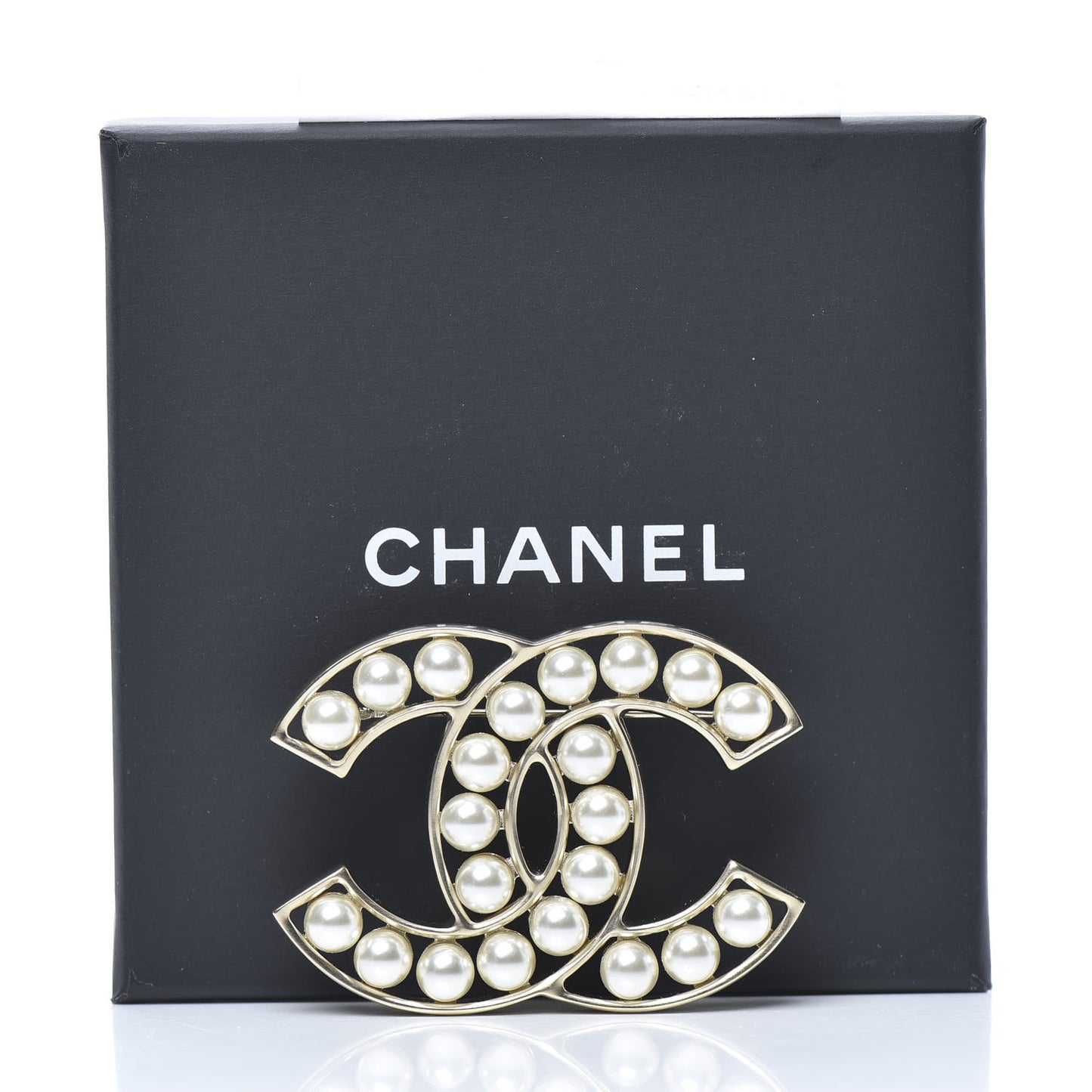 Pearl CC Brooch Light Gold
