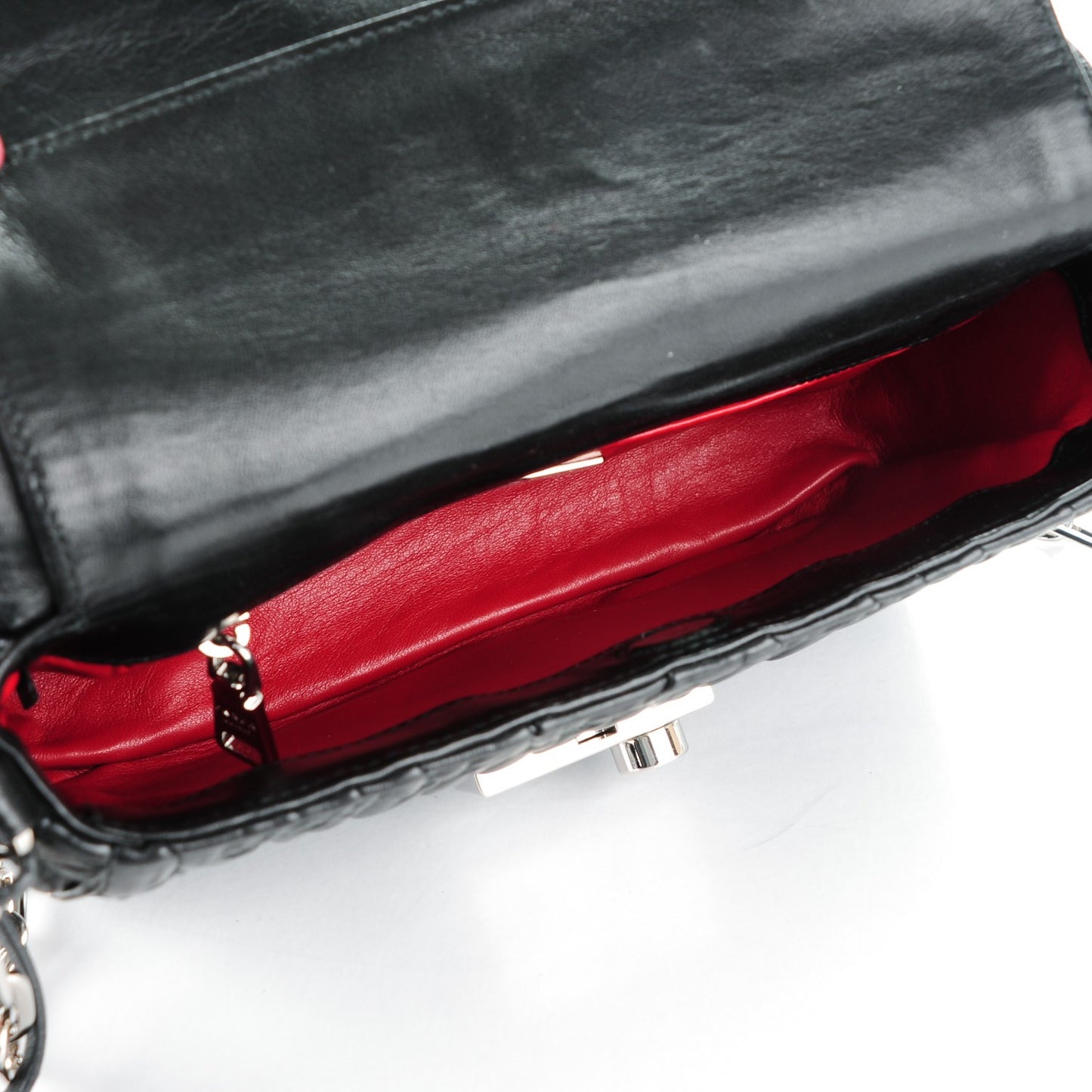 Nappa Gaufre Sound Chain Flap Shoulder Bag Black