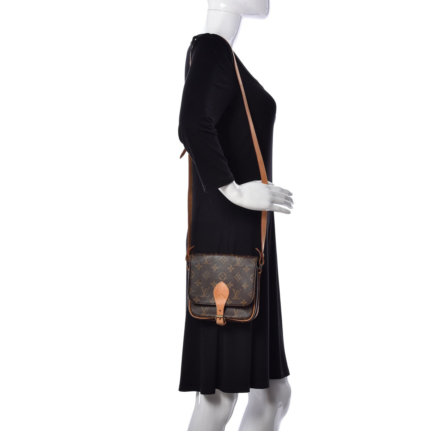 Louis Vuitton Monogram Cartouchiere 17 4 of 24