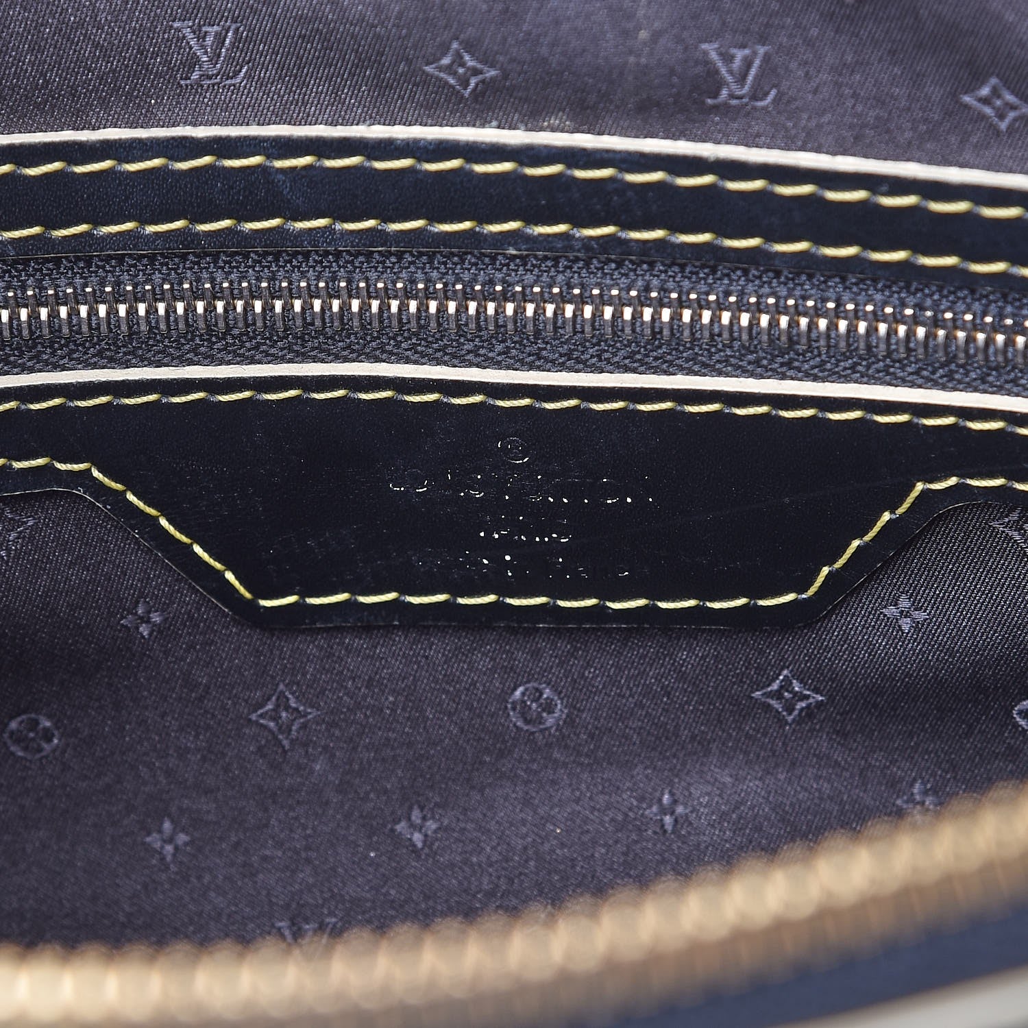 Louis Vuitton Suhali Lockit PM Black 6 of 13