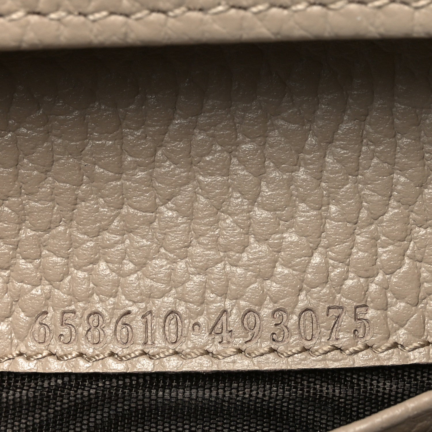 Gucci Dollar Calfskin GG Supreme Monogram GG Marmont Card Case Beige Mystic White Oatmeal 7 of 7