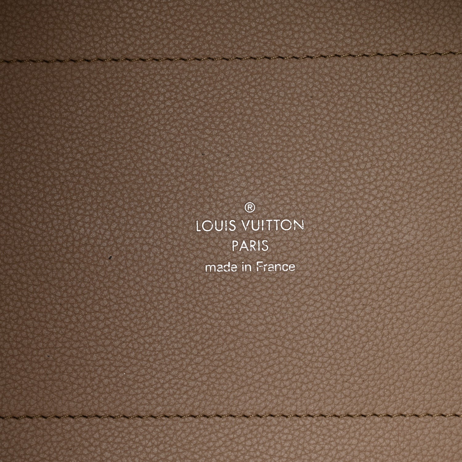 Louis Vuitton Mahina Hina MM Galet 7 of 12
