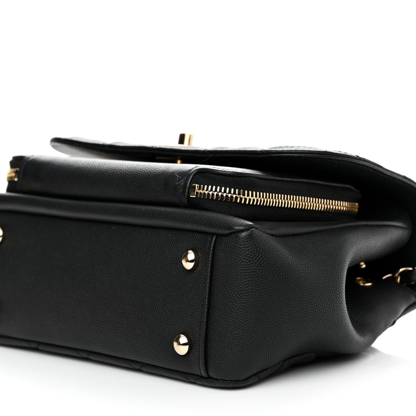 Caviar Quilted Medium Business Affinity Flap Black