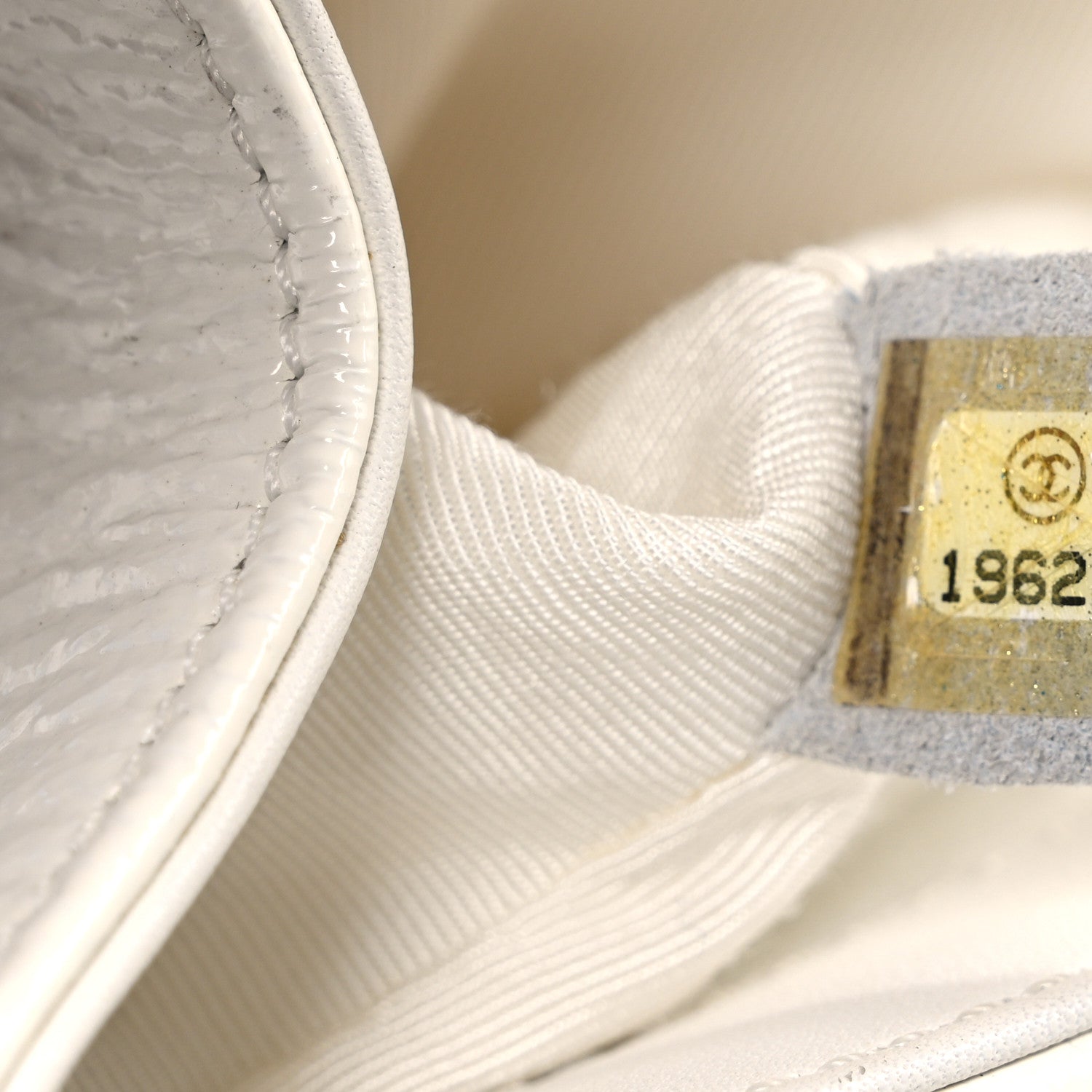 Chanel Patent Tweed Medium Boy Flap White 7 of 12