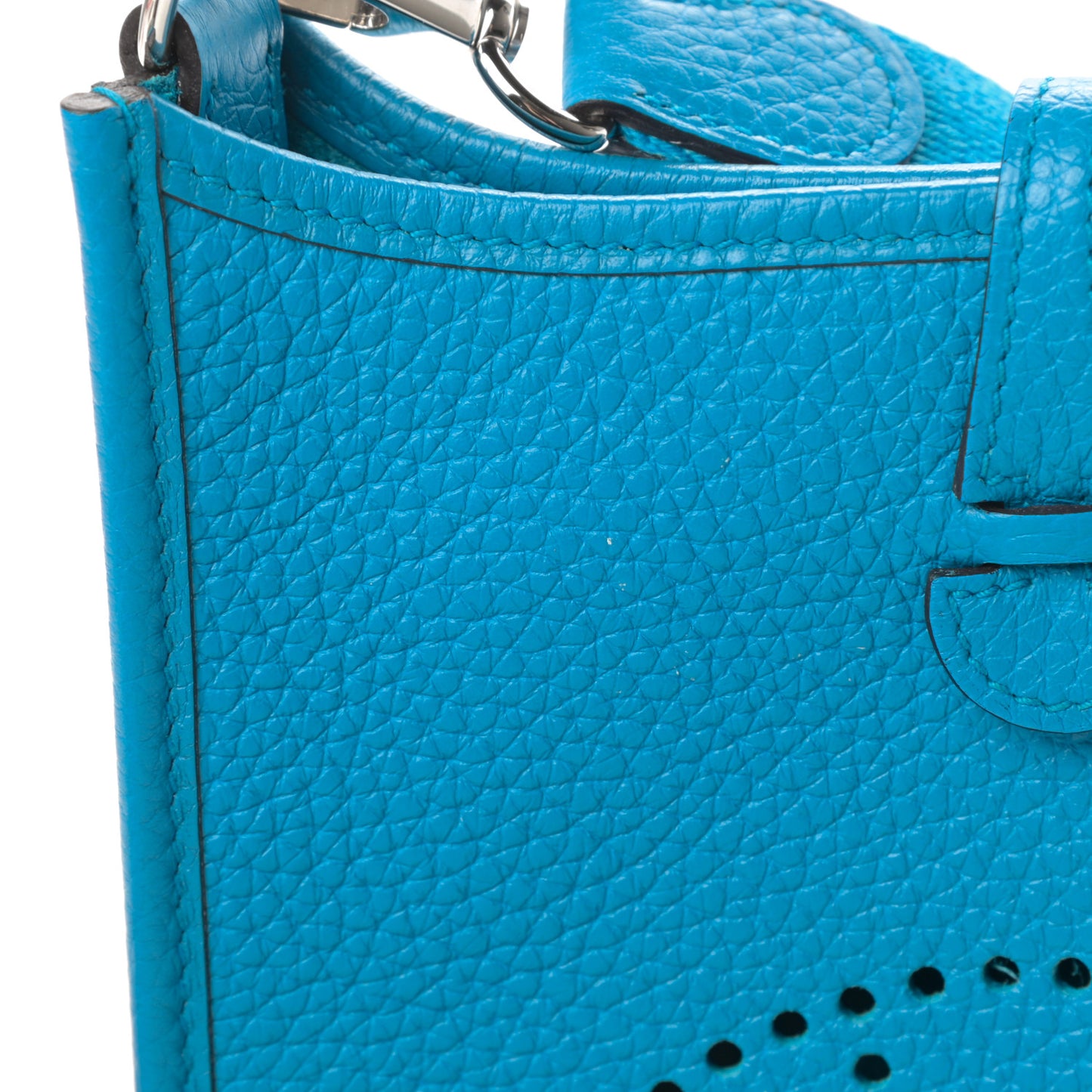 Taurillon Clemence Evelyne TPM Bleu Zanzibar