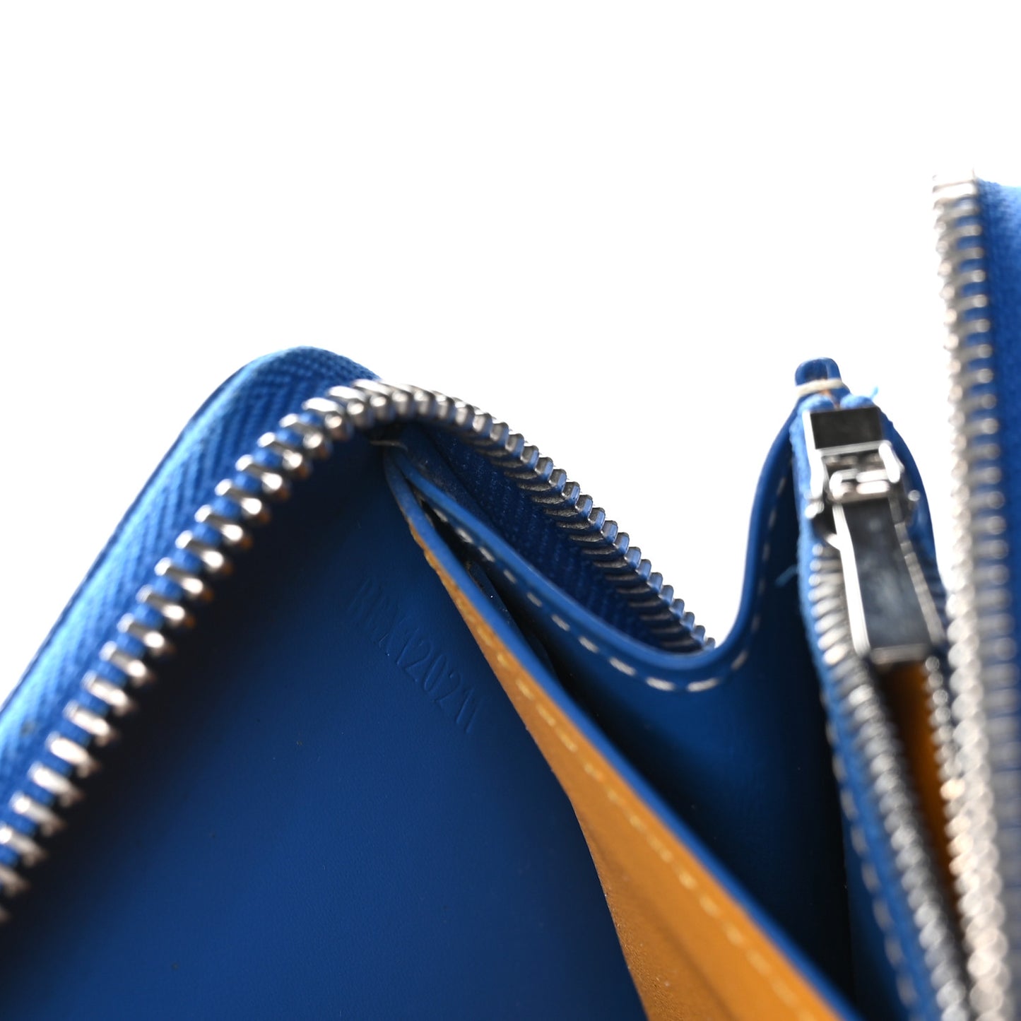 Goyardine Matignon Zip Around GM Wallet Sky Blue Sky Blue