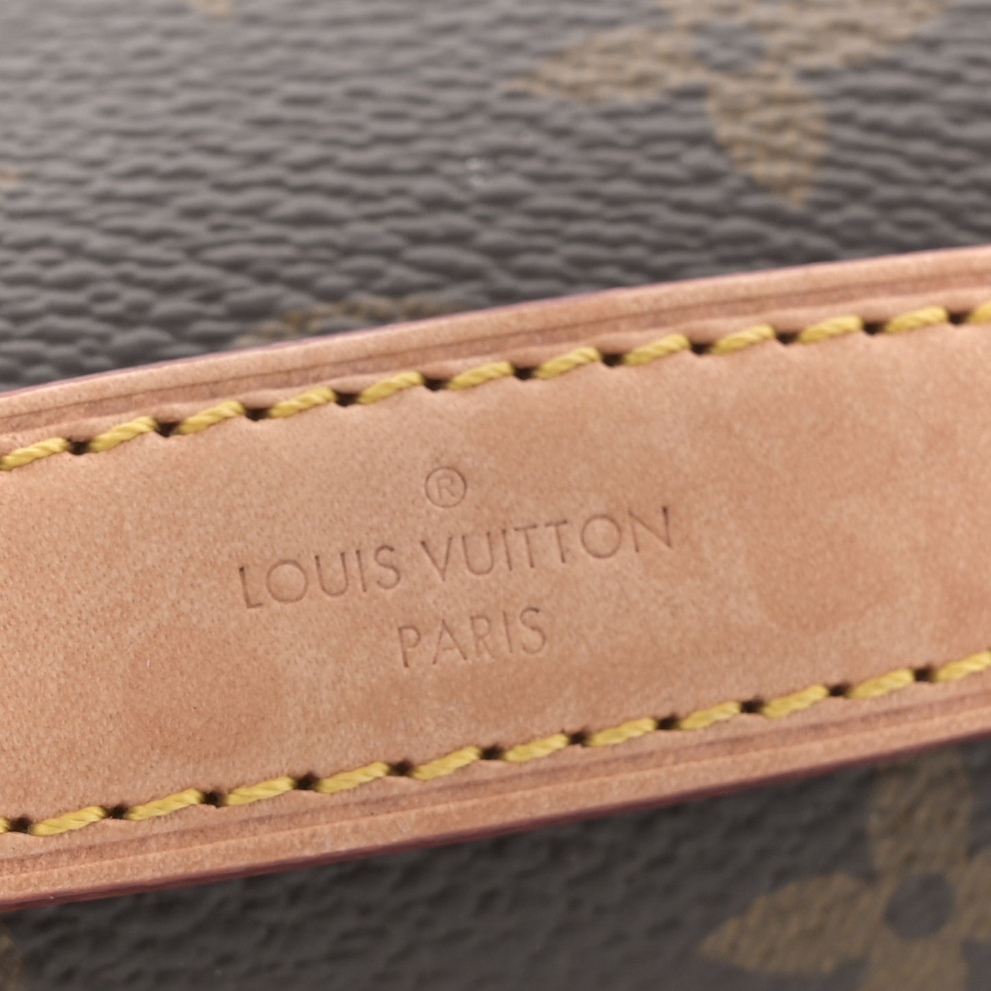 Monogram Pochette Metis East West