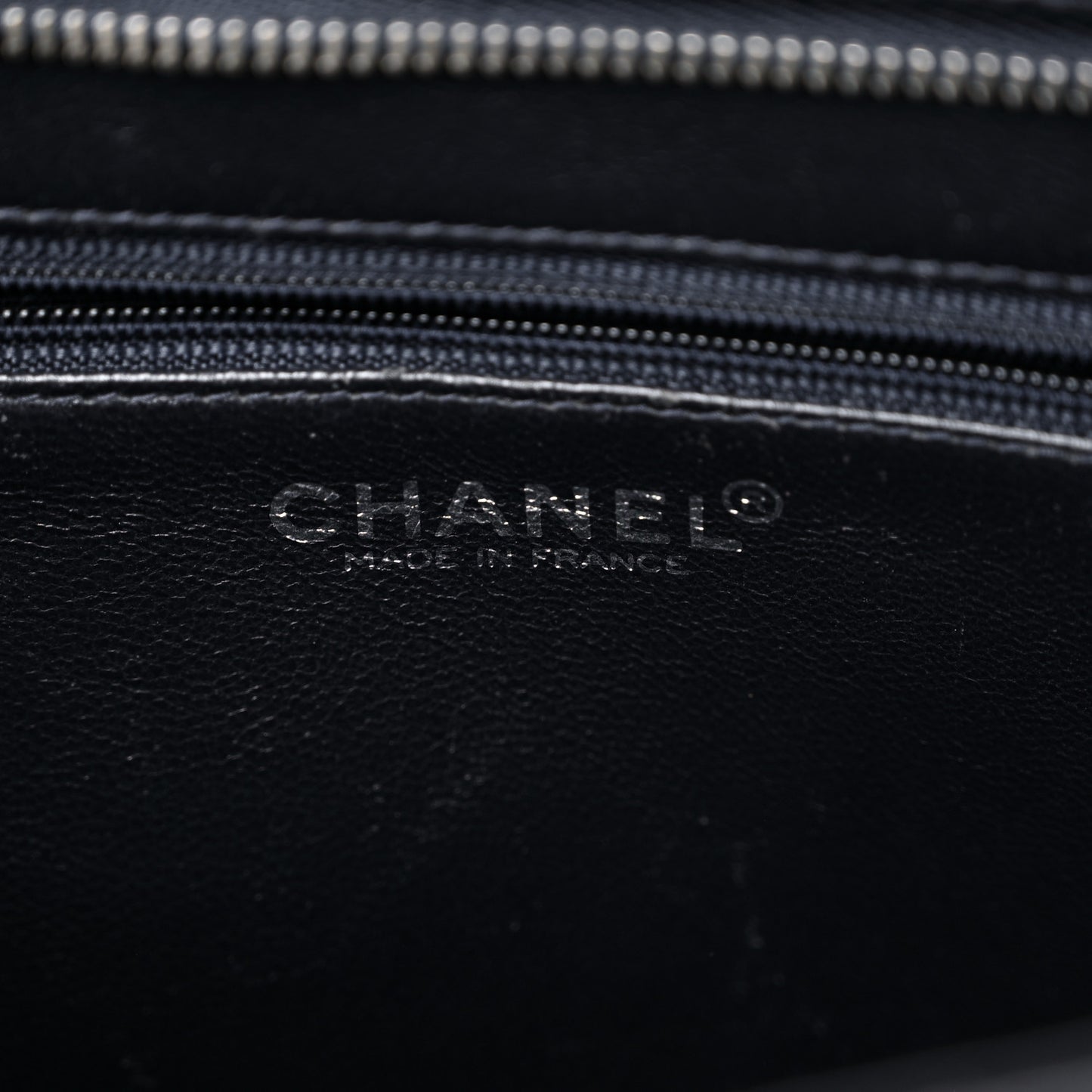 Caviar Quilted Medallion Tote Navy
