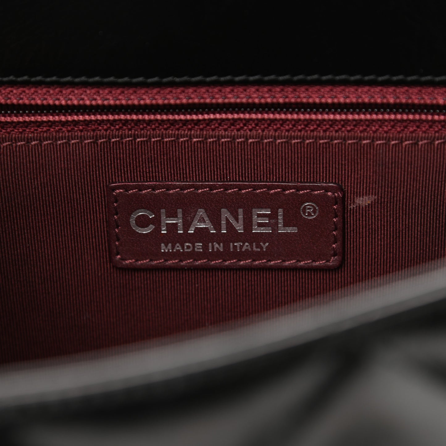 Glazed Calfskin Quilted Medium Daily Walk Flap Black