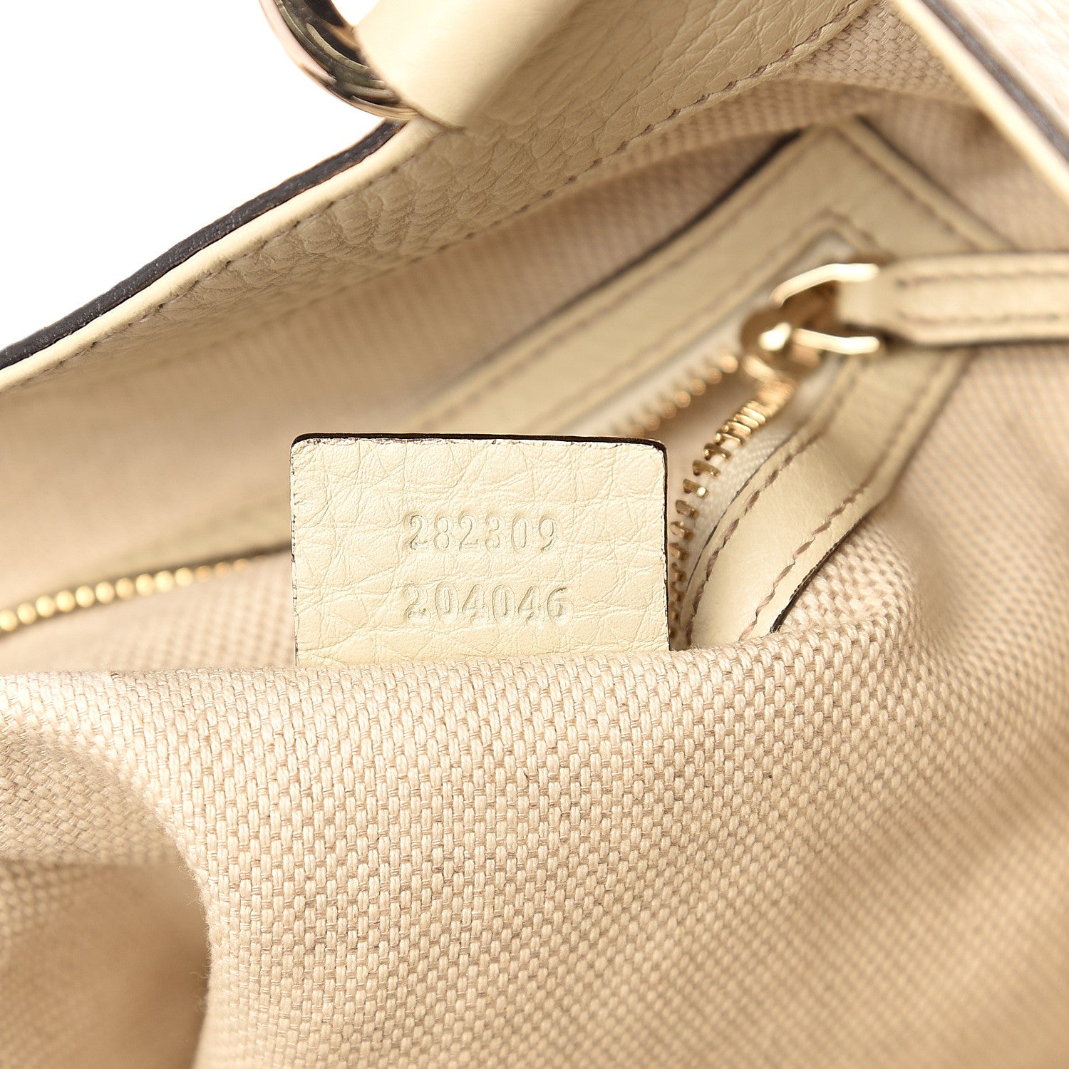 Gucci Pebbled Calfskin Medium Soho Shoulder Bag Off White 6 of 9