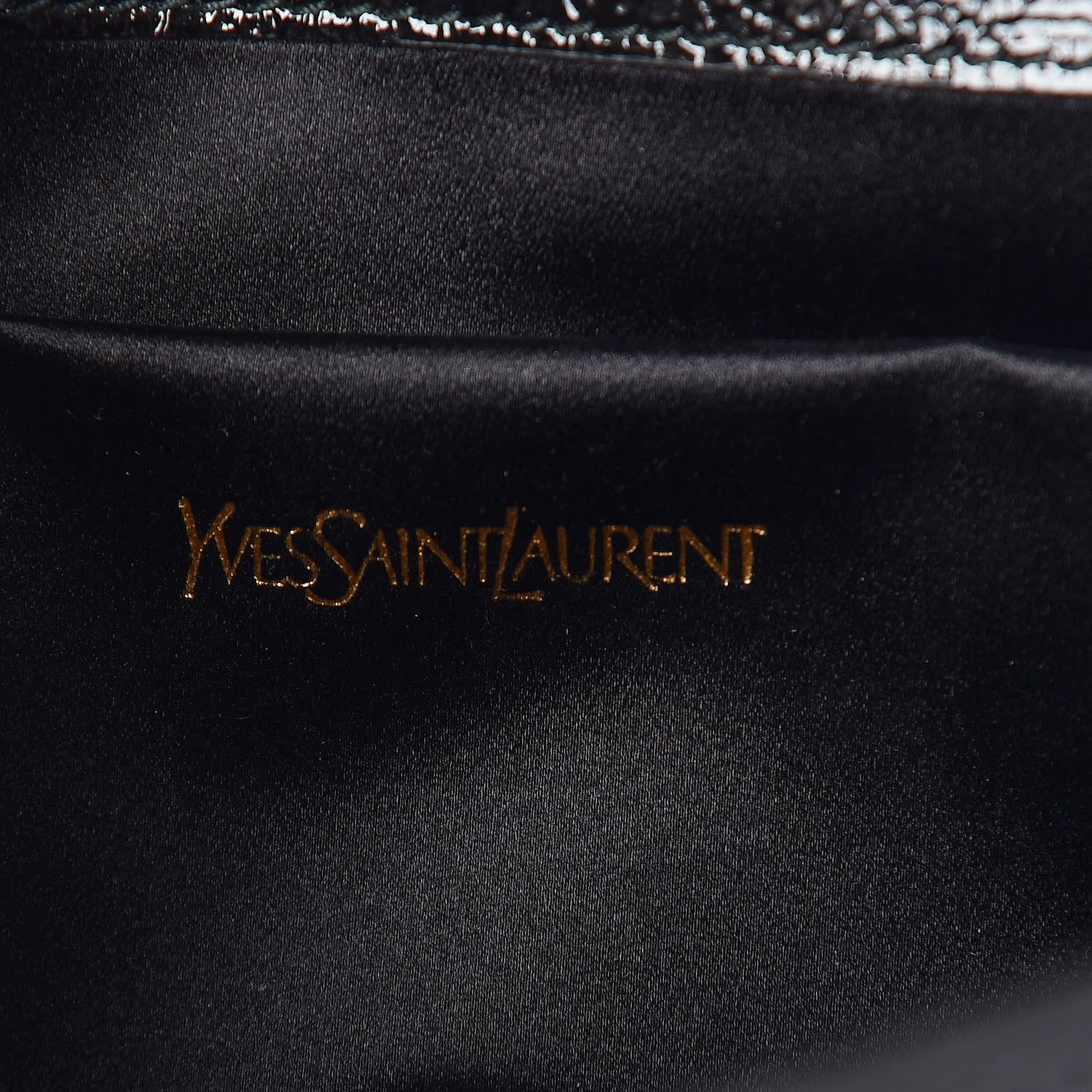 Saint Laurent Textured Patent Monogram Large Belle De Jour Clutch Black 6 of 9