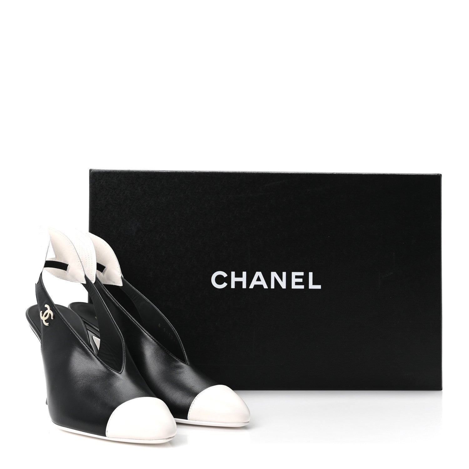 Chanel Lambskin Slingback Pumps 36.5 Black White 10 of 10