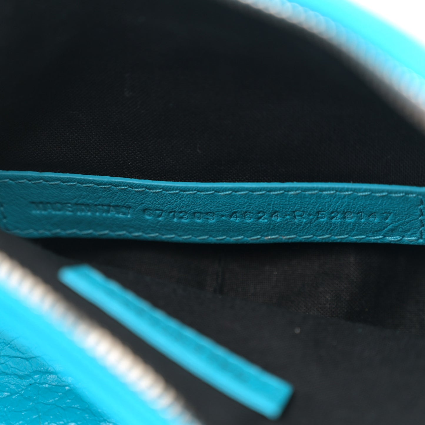 Agneau Arena Le Cagole Shoulder Bag XS Cyan