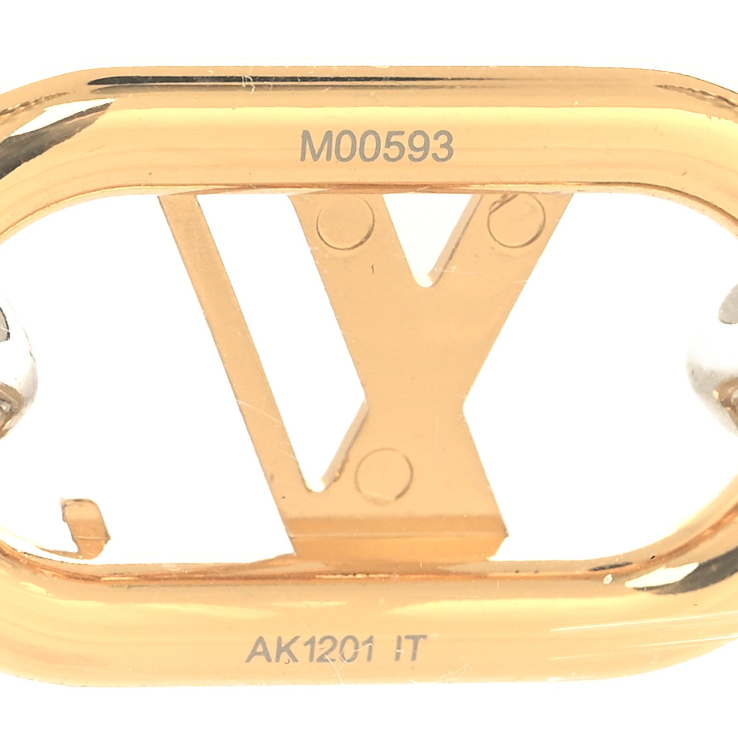 Louis Vuitton Metal Everyday LV Chain Necklace Gold Silver 5 of 5