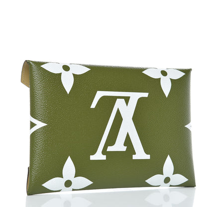 Louis Vuitton Monogram Giant Kirigami Pochette Set 3 of 7
