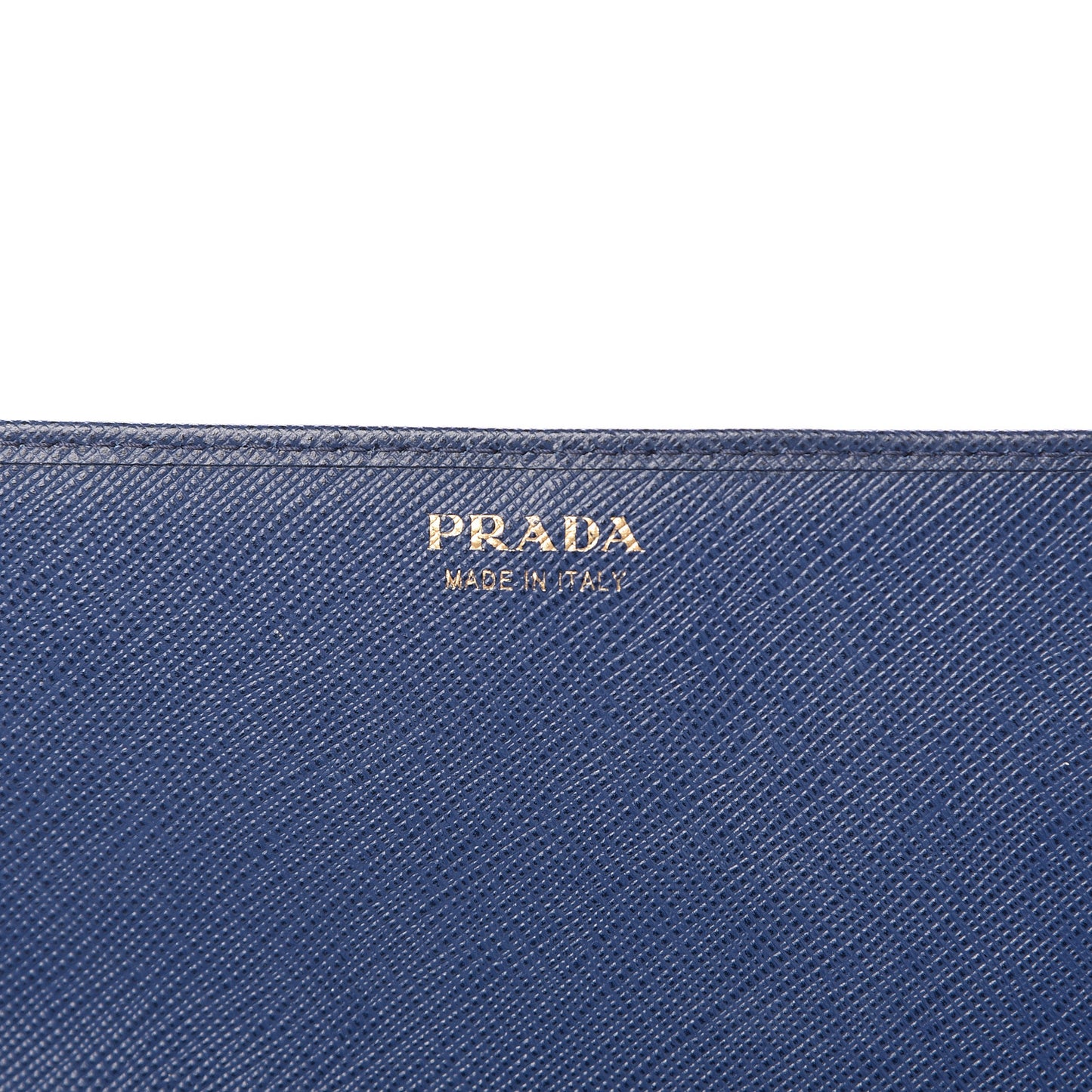 Saffiano Metal Oro Chain Wallet Bleuette