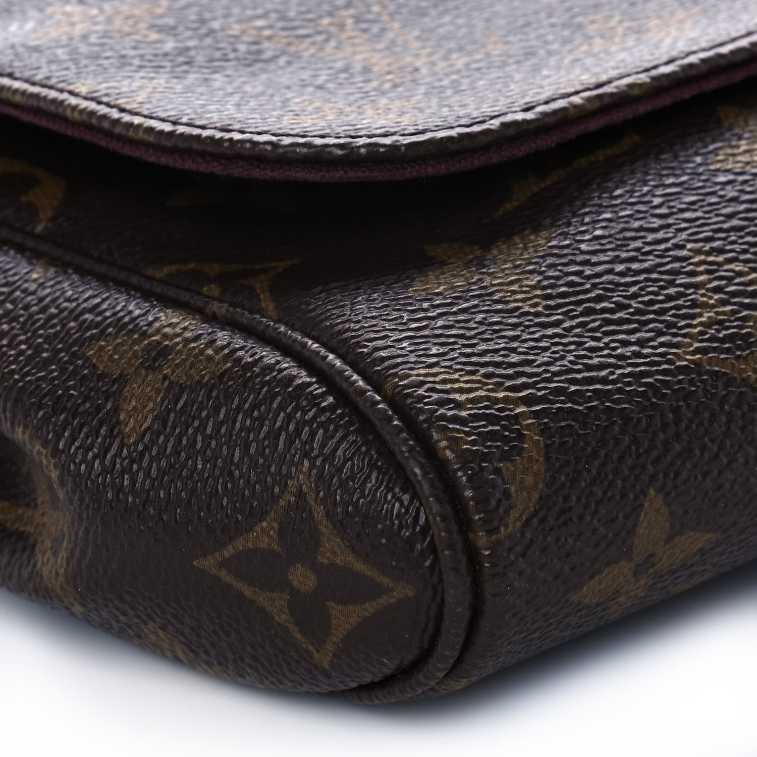 Louis Vuitton Monogram Favorite MM 9 of 13
