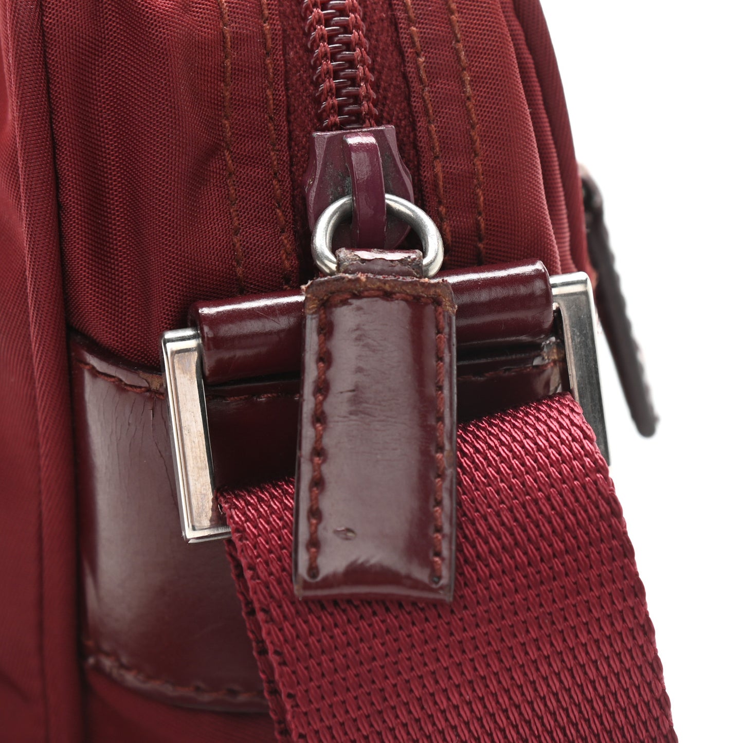 Tessuto Nylon Crossbody Bag Granato