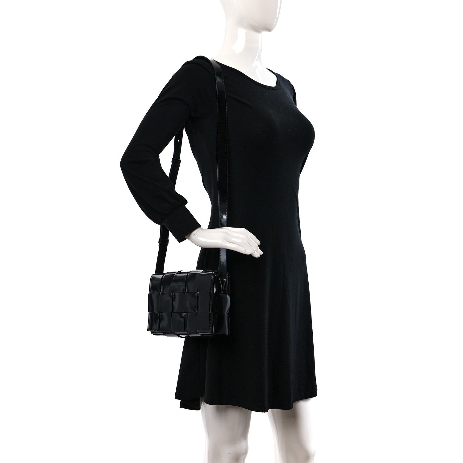 Bottega Veneta Patent Maxi Intrecciato Cassette Crossbody Bag Black 2 of 12